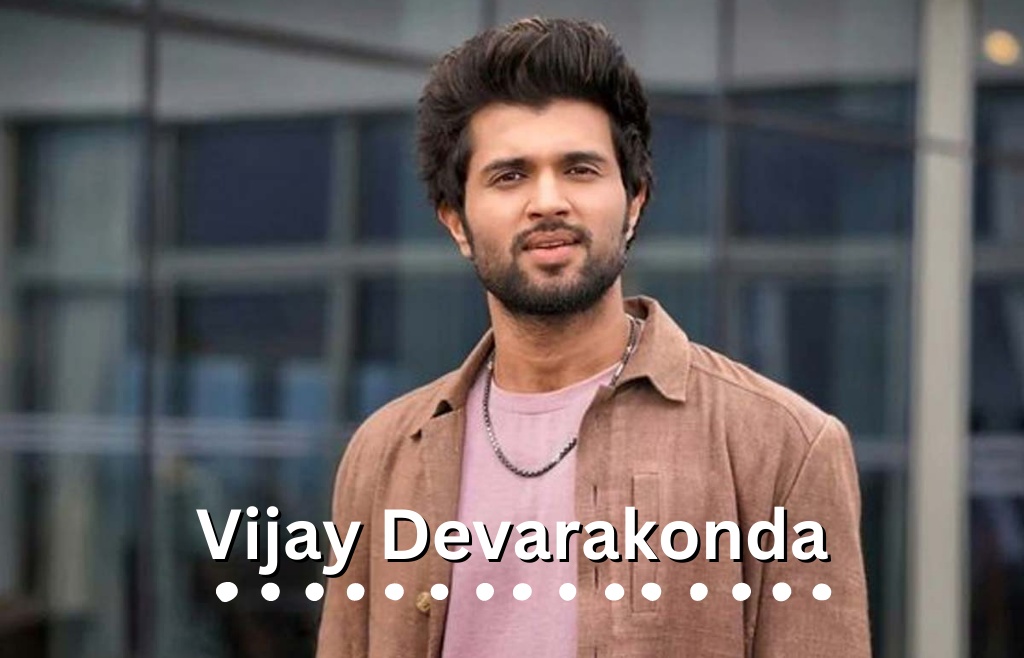 Vijay Deverakonda Fans on Instagram: “Yours @TheDeverakonda at Rajahmundry  😊” | Telugu hero, Vijay devarakonda, Wedding haircut
